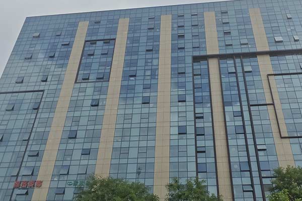 幕墻標(biāo)準(zhǔn)化安裝流程有哪些：長春幕墻工程安裝流程解析？